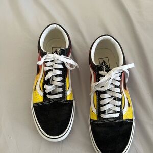 Old Skool Vans with Flames Women’s size 10.5